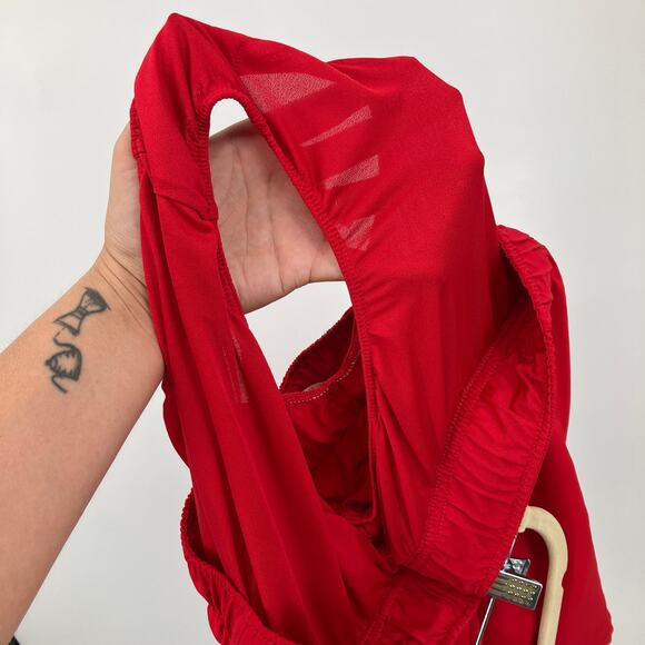 Athletic Works Red Vented Pockets Built In Underwear Lightweight Running Shorts - Picture 8 of 8